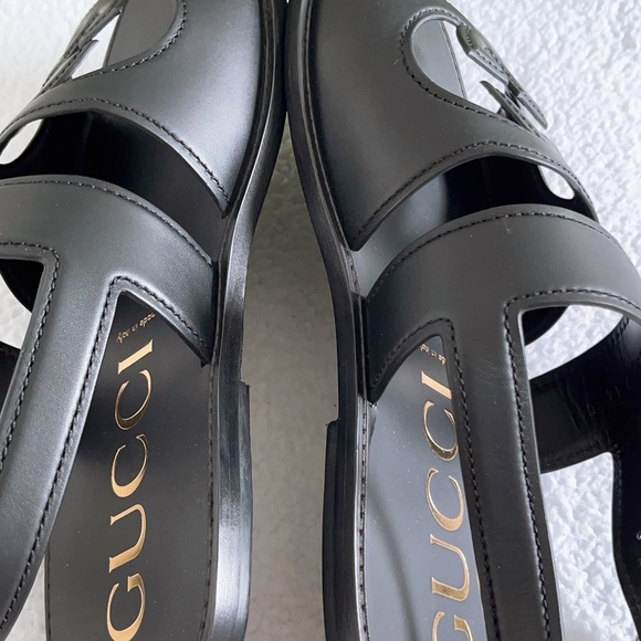 Authentic Gucci Men’s Interlocking G Leather Sandals - Picture 11 of 16